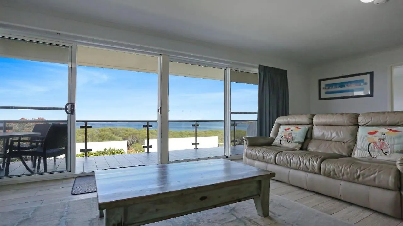 Unit 3 18 Surf Circle Tura Beach Holiday home